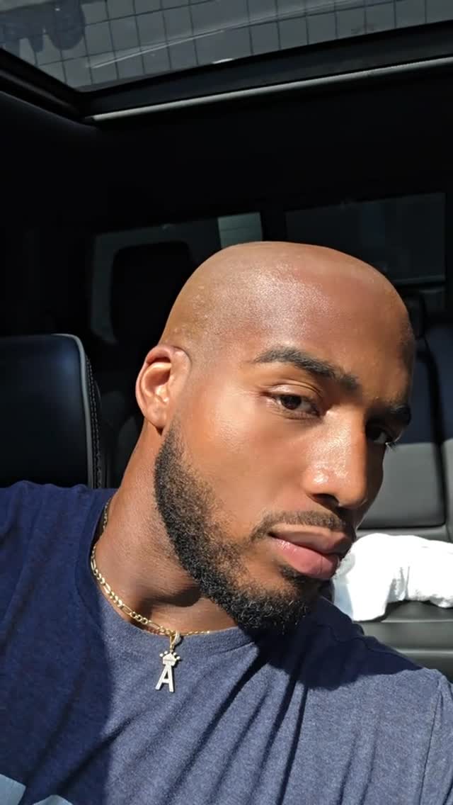 The Rise of Head Shavers: A Historical Perspective